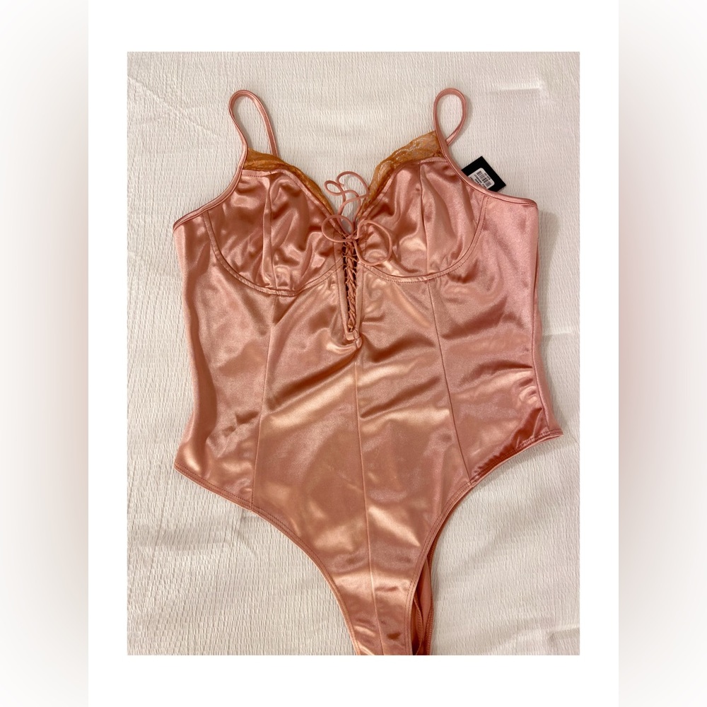 Wild Cat bodysuit, Size L fits more as small NWT